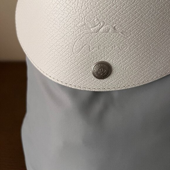 Rare  Longchamp Le Pliage x Nendo Cone Medium  Bag - Picture 6 of 11